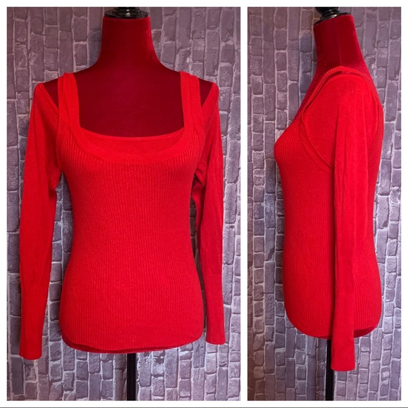 Cherry Red Ribbed Cold Shoulder Sweater - Picture 3 of 8